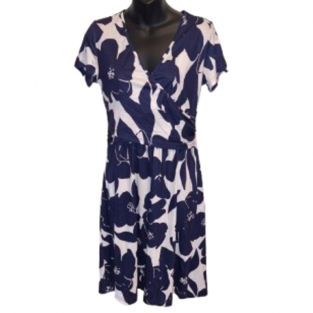 Ouges Floral Wrap Dress in Navy and White NWT siz… - image 2